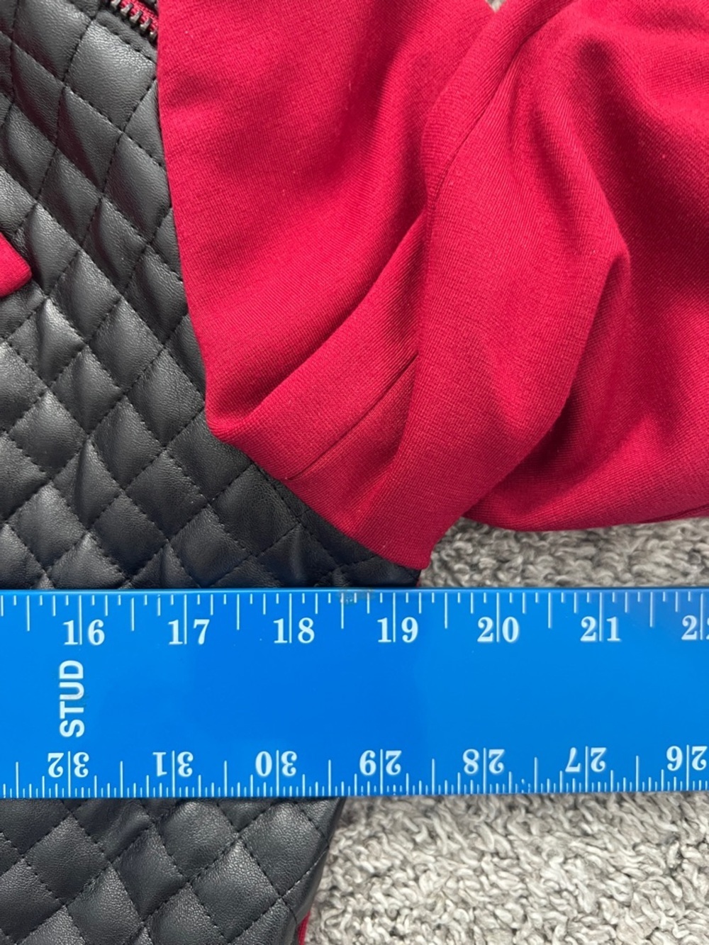 Lena Gabrielle Red Jacket Black Quilted Faux Leather Panels Zipper Trim - Size 8 - Picture 14 of 15